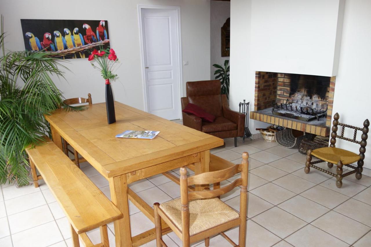Maison Sur La Colline Cheminee Wifi Proche Thermes Aubin  Екстер'єр фото